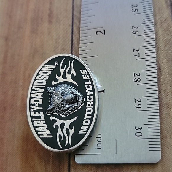 Harley Davidson Silver 2007 Motocycles Lapel Pin - Picture 4 of 6